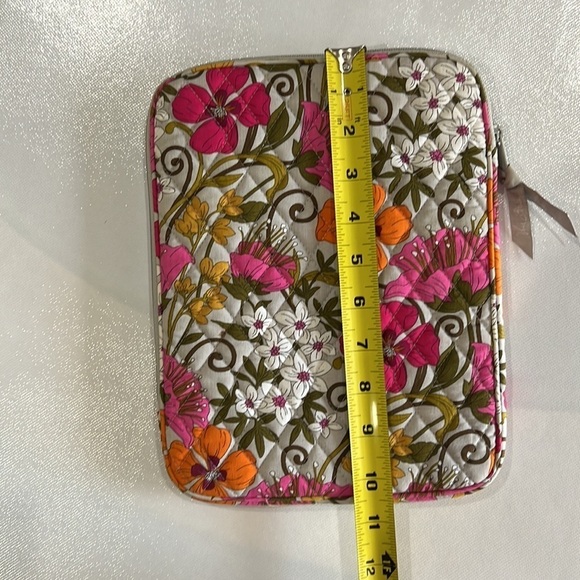 Vera Bradley Floral iPad Sleeve - Picture 4 of 7